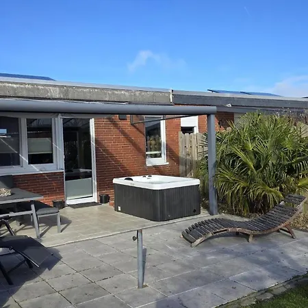 Wattwurm Ferienhaus Dornumersiel